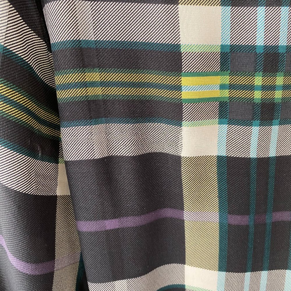 Equipment Checkered Plaid button down Silk shirt  top size XS - Picture 6 of 10